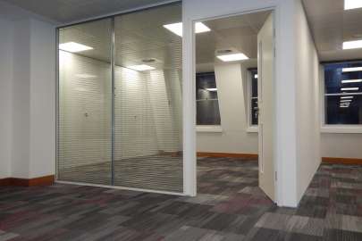 commercial glass partition